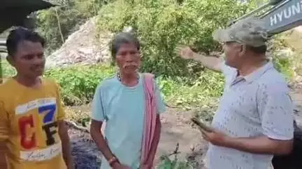 दंतेवाड़ा: किरन्दुल पालिका के सफाई कर्मचारियों ने वार्ड क्रमांक 07 में की साफ-सफाई