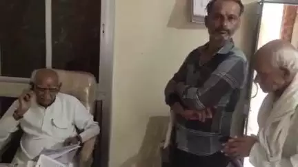 तेंदूखेड़ा: तेंदूखेड़ा विधायक कार्यालय में जनसुनवाई, समस्याओं का हुआ निराकरण