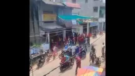 କେନ୍ଦ୍ରାପଡା: ଆର୍ଥିକ ଠକେଇକୁ କେନ୍ଦ୍ର କରି ରାମନଗର ବଜାରଠାରେ ଅବସ୍ଥିତ ଏକ ଜନସେବା କେନ୍ଦ୍ରକୁ ତାଲା ପକାଇଲେ ସ୍ୱୟଂ ସହାୟିକା ଗୋଷ୍ଠୀ ମହିଳା