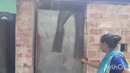 বারাসাত ১: বারাসাতে এক নাবালিকাকে ঘরের মধ্যে আটকে রেখে দেওয়ার অভিযোগ, আটক দুই যুবক