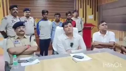 राजनांदगांव: एसपी कार्यालय में प्रेस वार्ता कर खुलासा, सोमनी थाना क्षेत्र में हुई हत्या के मामले में तीन आरोपी गिरफ्तार