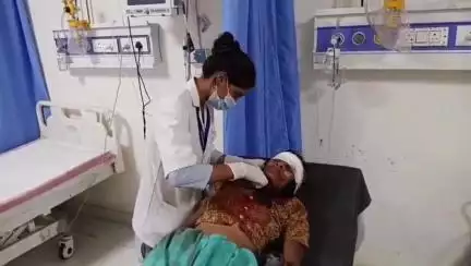 सिवान: सिवान के कैथौली में जमीनी विवाद में दो पक्षों के बीच मारपीट, एक महिला गंभीर रूप से घायल