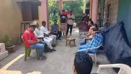 ଅନୁଗୋଳ: ତୁରଙ୍ଗ ଗ୍ରାମର ଦୁଇ ଭାଇଙ୍କ ମୃତ୍ୟୁ ଖବର ପାଇ ବାସ ଭବନରେ ପହଞ୍ଚି ପରିବାର ବର୍ଗଙ୍କୁ ସମବେଦନା ଜଣାଇଲେ ସାଂସଦ ରୁଦ୍ର ନାରାୟଣ ପାଣି