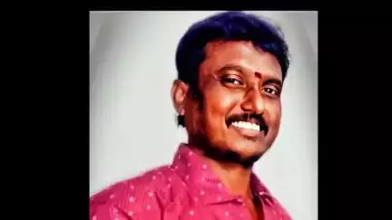 సిరిసిల్ల: ముస్తాబాద్ మండల కేంద్రానికి చెందిన ఓ వ్యక్తి అప్పుల బాధతో ఉరివేసుకొని ఆత్మహత్యకు పాల్పడ్డాడు