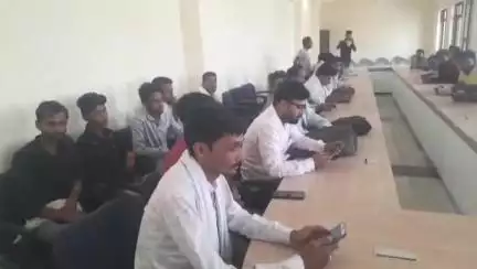 सागर: सागर जिले में 15 जून तक शत प्रतिशत ईकेवाईसी करने के निर्देश, ईकेवाईसी न होने पर हितग्राही को नहीं मिलेगा राशन