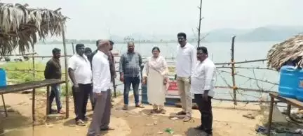 దేవీపట్నంలో ప్రసిద్ధ పుణ్యక్షేత్రం గండి పోచమ్మ తల్లి అమ్మవారి ఆలయాన్ని పరిశీలించిన జిల్లా అధికారిణి లక్ష్మీ సుధారాణి