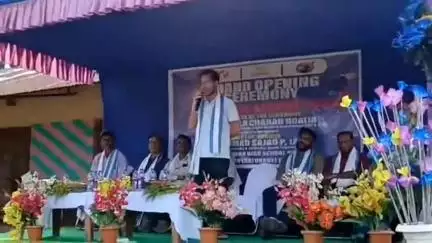শান্তিরবাজার: আবাংছড়া উচ্চতর মাধ্যমিক বিদ্যালয় মাঠে ফুটবল টুর্নামেন্টের উদ্বোধন করেন মন্ত্রী শুক্লা চরণ নোয়তিয়া