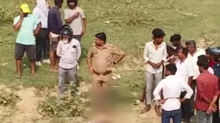 बांसगांव: बेलीपार इलाके के ऊचा गाँव के पास चनउर महोब में कार सवार बदमाशों ने हिस्ट्रीशीटर को गोली मारकर किया हत्या