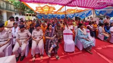 शेखोपुर सराय: शेखोपुरसराय: अंबारी +2 उच्च विद्यालय में महिला संवाद कार्यक्रम का आयोजन