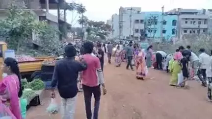 జహీరాబాద్: పట్టణంలో సమస్యల వలయంలో కొనసాగుతున్న వారాంతపు సంతలు  #localissue