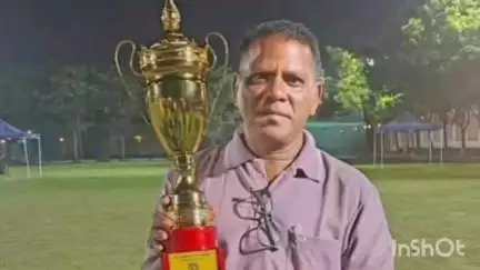 दुर्ग: रिसाली रावणभाटा में फुटबॉल मैच जीतने का जश्न मना रहे कोच को मैदान पर आया हार्ट अटैक, हुई मौत
