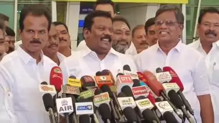 கோவை தெற்கு: தமிழ்நாட்டு மக்களின் உழைப்பை உறிஞ்சும் பாஜக அரசு- விமான நிலையத்தில் MLA செல்லப்பெருந்தகை பேட்டி
