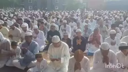 चाईबासा: सादगी के साथ मनाई गई बकरीद, ईदगाह में नमाज़ अदा की गई