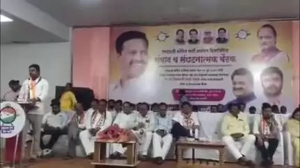 परभणी: राष्ट्रवादीची स्वबळावर निवडणूक लढवण्याची तयारी पूर्ण, आमदार राजेश विटेकर यांची व्यंकटेश मंगल कार्यालय येथे माहिती