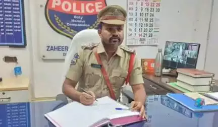 జహీరాబాద్: జహీరాబాద్ పట్టణ ఎస్సైగా బాధ్యతలు స్వీకరించిన వినయ్ కుమార్