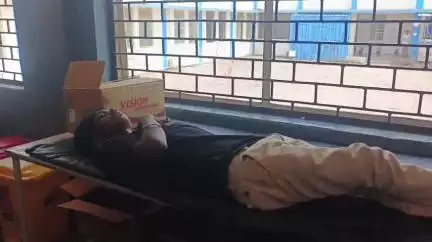 राजपुर: टांडा के पास दो बाइकों के बीच हुई टक्कर में 3 लोग हुए घायल, सीएचसी से ज़िला अस्पताल किया गया रेफर