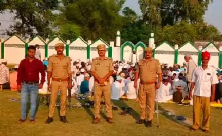 रुधौली: रुधौली थाना क्षेत्र में बकरीद त्यौहार को लेकर मस्जिद और ईदगाहों पर पुलिस रही मुस्तैद
