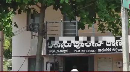 ಚನ್ನಪಟ್ಟಣ: ಮಾಳಗಾಳು ಗ್ರಾಮದಲ್ಲಿ ಅಕ್ರಮ ಜೂಜಾಟ ಪೊಲೀಸರ ದಾಳಿ