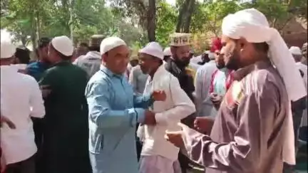 जमुआ: जमुआ के पूर्वी क्षेत्र में ईदुल अजहा का त्योहार उल्लास और शांति से मनाया गया