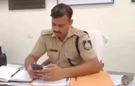 ग्वालियर गिर्द: ग्वालियर: महिला थाने में महिला ने पति और ससुराल वालों पर दहेज के लिए प्रताड़ित करने का आरोप लगाया