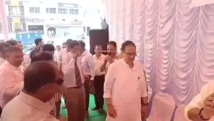 সালানপুর: আসানসোলে ব্যবসায়ী সংগঠনের উদ্যোগে রক্তদান শিবির, উপস্থিত মন্ত্রী