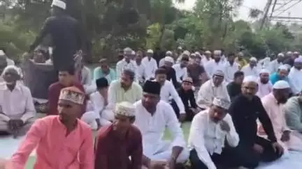 भद्रावती: मुस्लीम बांधवांतर्फे शहरात बकरी ईद साजरी.
दुधाळा ईदगाह येथे अदा केली नमाज.