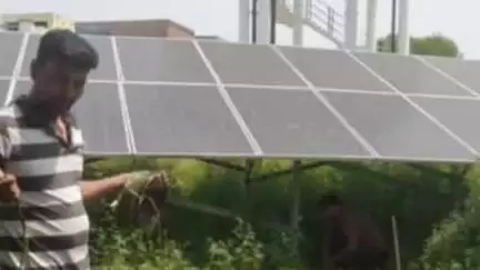 नकुड: गांव मुबारिकपुर में जल निगम की टीम ने पानी की टंकी के सोलर पैनल किए ठीक, ग्रामीणों ने जताया आभार