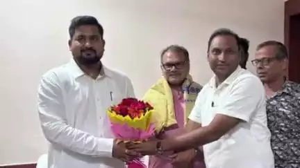 ଯାଜପୁର: ଯାଜପୁର ଟାଉନ ସ୍ଥିତ ସର୍କିଟ ହାଉସ ସଭା ଗୃହରେ ଜିଲ୍ଲାସ୍ତରୀୟ କଳାକାର, ବୃଦ୍ଧିଜୀବି ଓ ସାହିତ୍ୟିକ ସମ୍ମିଳନୀ ଅନୁଷ୍ଠିତ