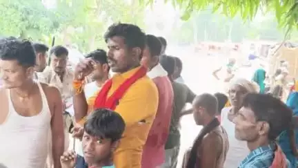 मोतिहारी: हरसिद्धि थाना क्षेत्र के मानिकपुर चौक समीप बोलेरो की ठोकर से 4 वर्षीय बालक की हुई मौत