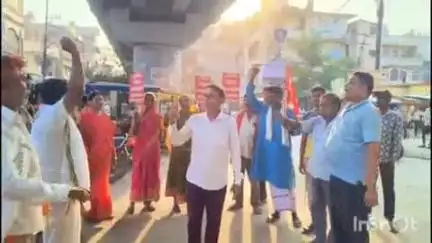 खगड़िया: बलात्कार के बाद नाबालिग की मौत पर सीपीएम का विरोध, अस्पताल चौक पर मुख्यमंत्री का पुतला दहन