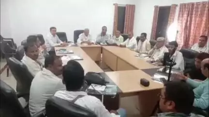 सतना सर्किट हाउस में चित्रकूट विधायक ने प्रेस वार्ता की, कांग्रेस नेता मुकेश नायक के आरोपों का दिया जवाब