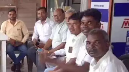 पालकोट: संविधान बचाओ कार्यक्रम को लेकर पालकोट में कांग्रेस कमेटी की बैठक हुई