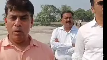 पलिया: बाढ़ से मुक्ति की ओर बड़ा कदम, पलिया शारदा नदी में चैनलाइजेशन का 70% कार्य पूर्ण, 15 जून तक कार्य पूरा होने की उम्मीद