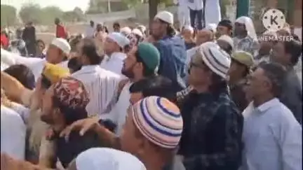 मकराना: मकराना में कांग्रेस के विधायक को कांग्रेसी नेता ने बताया भ्रष्टाचारी, समर्थक हुए जमकर भिड़, वीडियो सोशल मीडिया पर वायरल