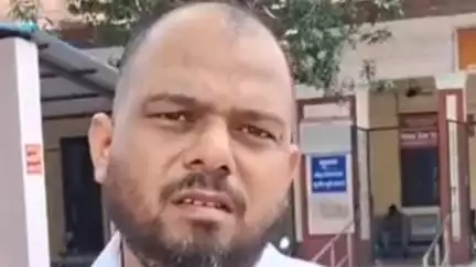 शाहजहांपुर: ठेकेदार ने शारदा नहर खंड के अधिशासी अभियंता पर टेंडर में गड़बड़ी करने का आरोप लगाया, कलेक्ट्रेट में DM से की शिकायत