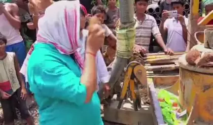 सरायरंजन: जल संसाधन मंत्री विजय कुमार चौधरी की पहल: लाट बसेपुरा में सबमर्सिबल पंप से पेयजल समस्या दूर