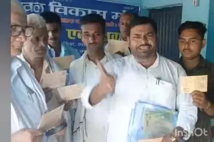 अरवल: बिहटा-अरवल-औरंगाबाद रेल परियोजना में तेज़ी लाने के लिए रेलवे संघर्ष समिति का पोस्टकार्ड व हस्ताक्षर अभियान जारी