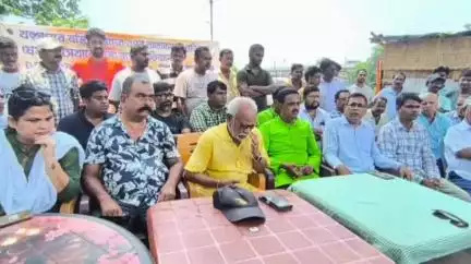 খড়গপুর ১: আগামী ১১ জুন খড়গপুরে DRM বাংলো ঘেরাও এর ডাক খড়গপুর বস্তি বাঁচাও উচ্ছেদ কমিটির
