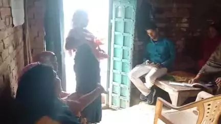 करगहर: शेरशाह सूरी ट्रस्ट के नाम पर करगहर में महिलाओं से अवैध वसूली, महिलाओं ने किया इस संस्था का जांच की मांग
