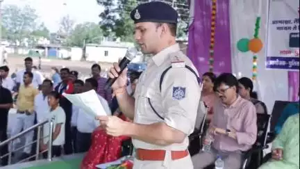छिंदवाड़ा नगर: पुलिस ग्राउंड छिंदवाड़ा में 18 दिवसीय सृजन प्रशिक्षण संपन्न