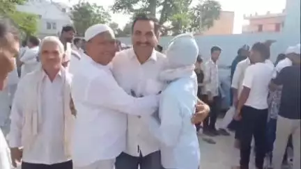 बुहाना: सिंघाना में कुर्बानी का त्यौहार बकरा ईद हर्षोल्लास से मनाया गया, हिंदू-मुस्लिम भाईचारे की मिसाल बनी ईदगाह