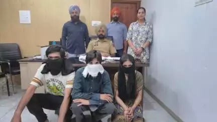 ਐਸਏਐਸ ਨਗਰ ਮੁਹਾਲੀ: ਮੋਹਾਲੀ ਸਾਈਬਰ ਪੁਲਿਸ ਦੀ ਵੱਡੀ ਕਾਰਵਾਈ ਹਨੀ ਟਰੈਪ ਕਿੰਗ ਦੇ ਤਿੰਨ ਵਿਅਕਤੀਆਂ ਨੂੰ ਕੀਤਾ ਕਾਬੂ