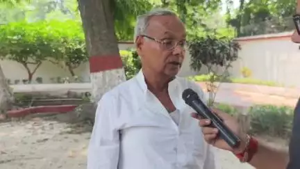 सिवान: पूर्व मंत्री विक्रम कुंवर का बयान, शहाबुद्दीन का बेटा राजनीति में बच्चा, रघुनाथपुर से अपनी दावेदारी बताई मजबूत