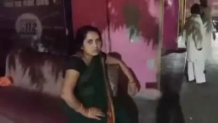 सीतापुर: कोलिया पहाड़पुर ग्राम पंचायत में गाली-गलौज को लेकर दो महिलाओं के बीच जमकर मारपीट, पुलिस ने कराया मेडिकल