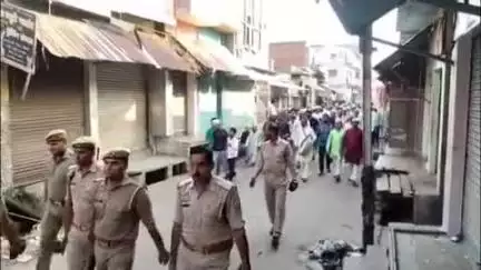 कासगंज: ईद उल अजहा पर्व के अवसर पर सोरों में जामा मस्जिद से ईदगाह तक नमाजियों ने निकाला जुलूस