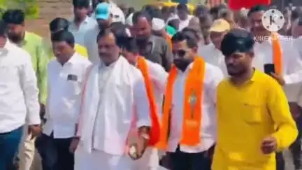 मंठा: आश्वासनाची खैरात वाटणाऱ्या महायुती सरकारने शेतकऱ्यांच्या तोंडाला पाने पुसली : विरोधी पक्ष नेते अंबादास दानवे