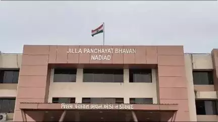 નડિયાદ: જિલ્લામાં 273 ગ્રામ પંચાયતની ચૂંટણી માટે અત્યાર સુધી 561 ઉમેદવારી ફોર્મ ભરાયા