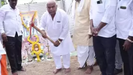 ಬಸವನ ಬಾಗೇವಾಡಿ: ಉಕ್ಕಲಿ ಗ್ರಾಮದಲ್ಲಿ ಹುತಾತ್ಮ ಯೋಧನ ಪುತ್ಥಳಿ ನಿರ್ಮಾಣಕ್ಕೆ  ಸಚಿವ ಶಿವಾನಂದ ಪಾಟೀಲ್ ಭೂಮಿಪೂಜೆ