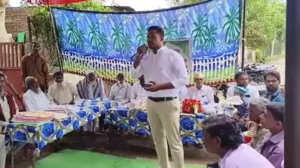 यावल: न्हावी तळेगाव येथे तळेगाव बॉईज ग्रुपकडून ईदनिमित्त सफाई कामगारांचा सन्मान