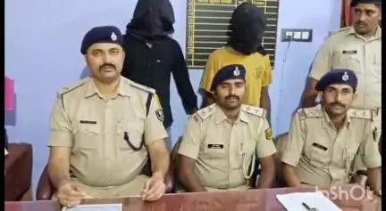 वारिसलीगंज: वारसलीगंज पुलिस ने तीन लुटेरों को किया गिरफ्तार, लूट के तीन मोबाइल बरामद